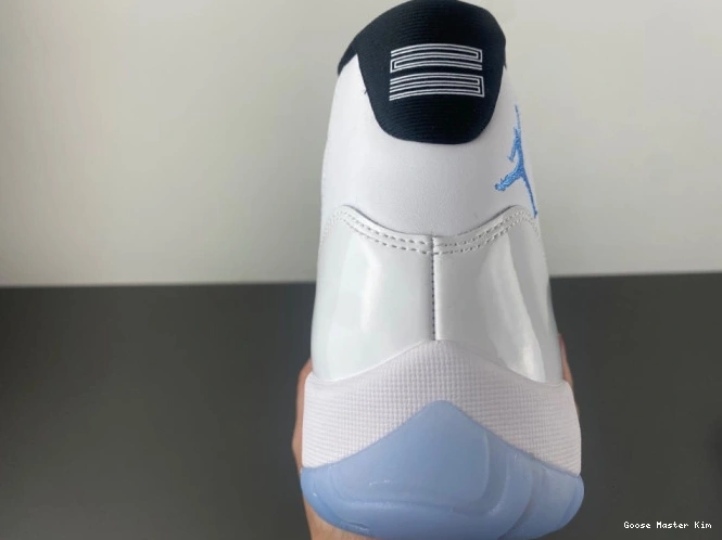 Jordan legend 11 CT8012-104 Blue Air 0823